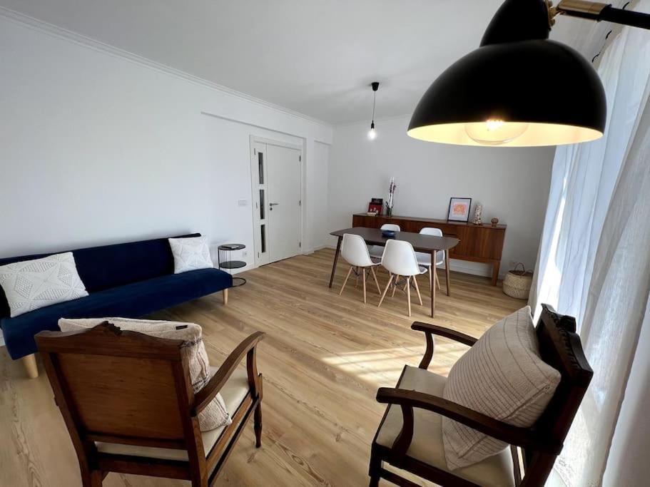 Ambiente Moderno Com Bom Gosto Coimbra Exterior foto