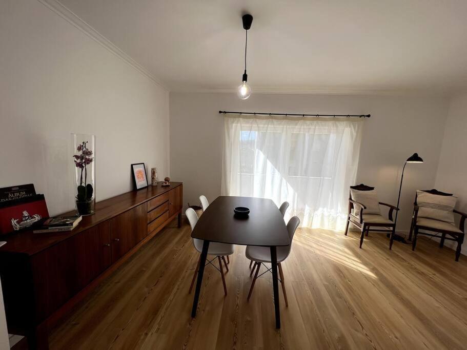 Ambiente Moderno Com Bom Gosto Coimbra Exterior foto