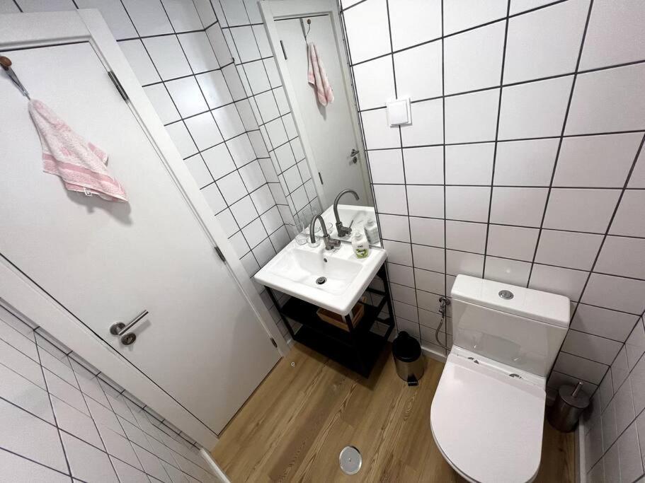 Ambiente Moderno Com Bom Gosto Coimbra Exterior foto